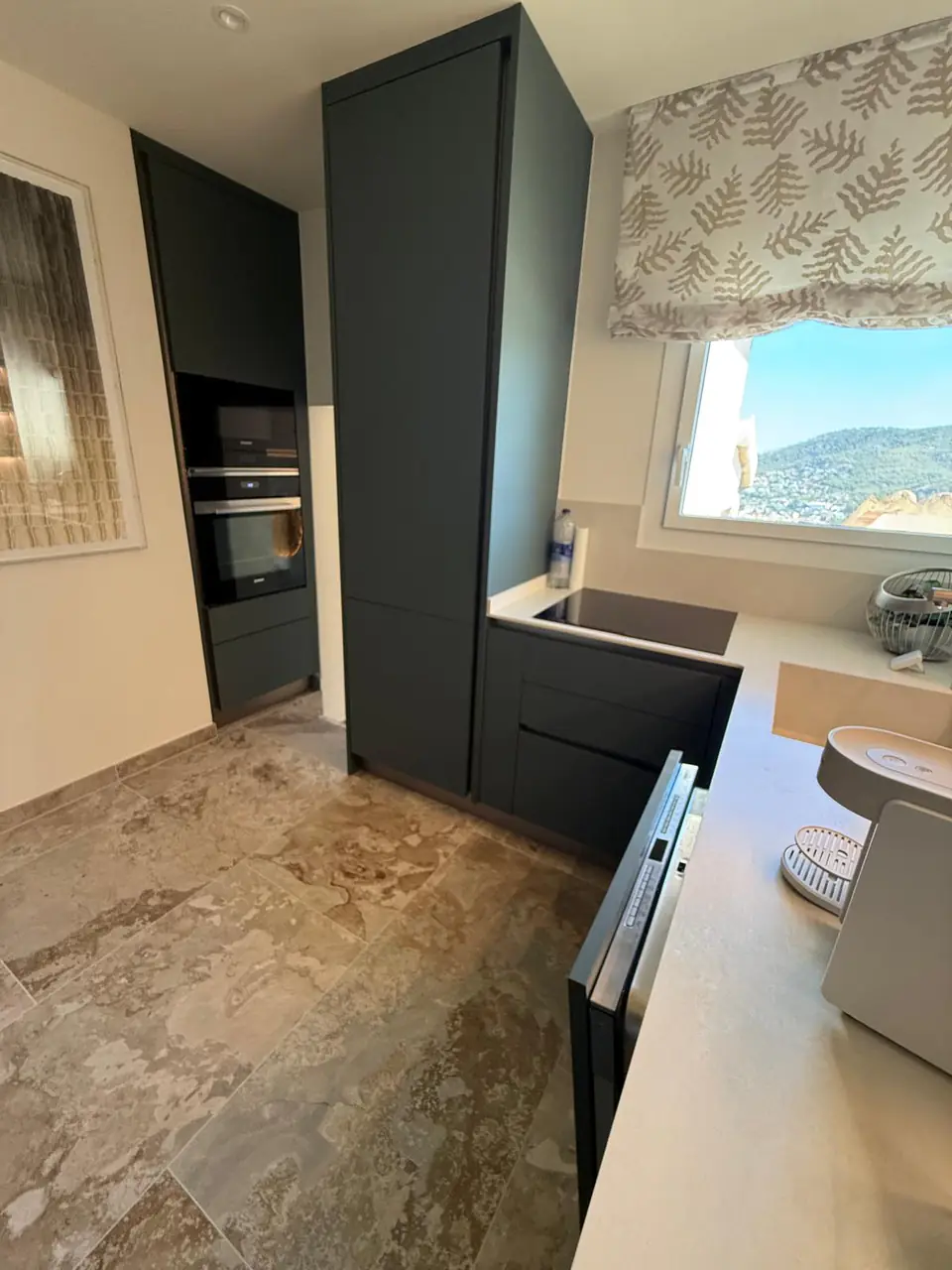 Interior mediterráneo de la casa de Eliseo y Sophie en Puerto de Andratx 26