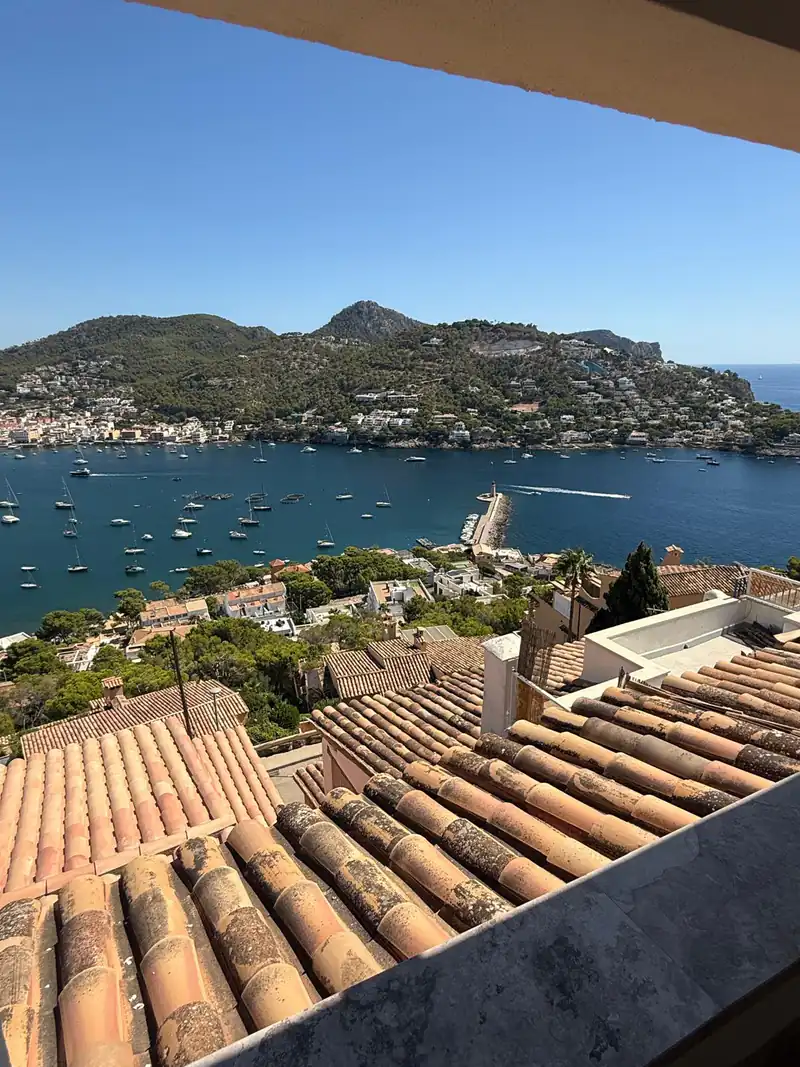 Vistas a la bahía desde la casa de Eliseo y Sophie en Puerto de Andratx